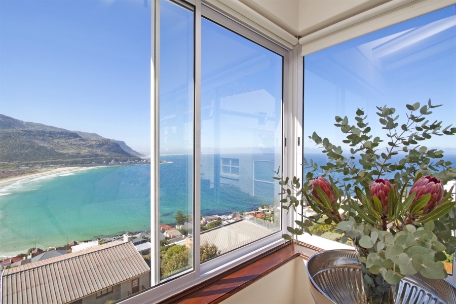4 Bedroom Property for Sale in Fish Hoek Western Cape